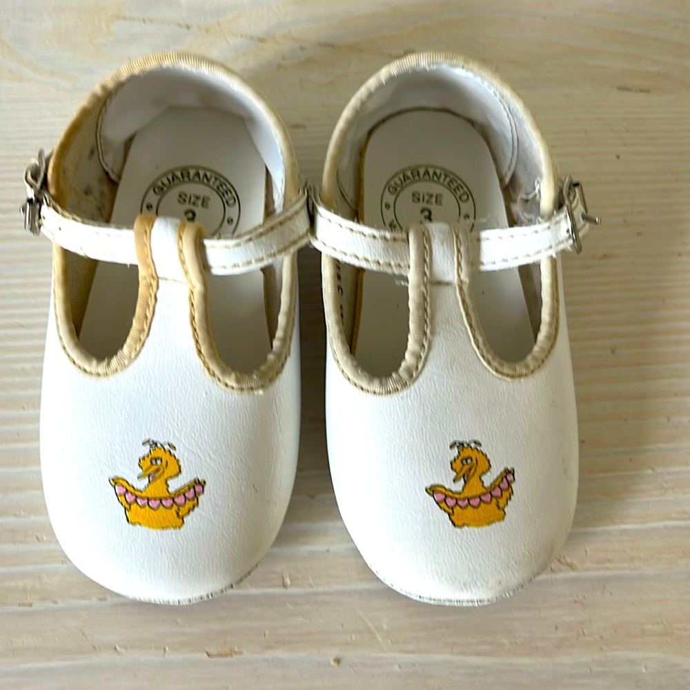 Vintage Big Bird Sesame Street Baby girl T-strap shoes size 3